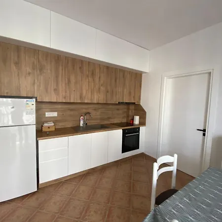 Sea Breeze Retreat Apartment *